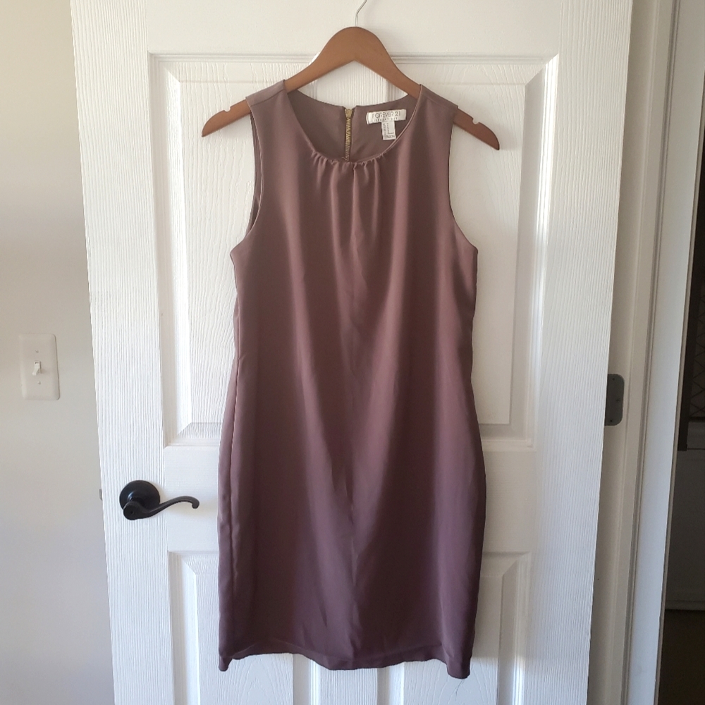 Forever 21 Essentials Gray/Green Career Dress